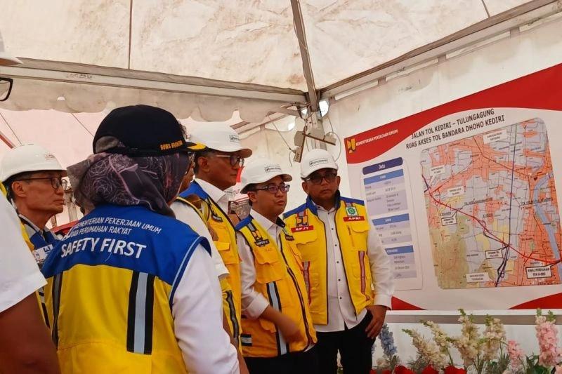 Menteri PU bakal Fungsikan Tol Akses Bandara Dhoho Kediri di Oktober 2025