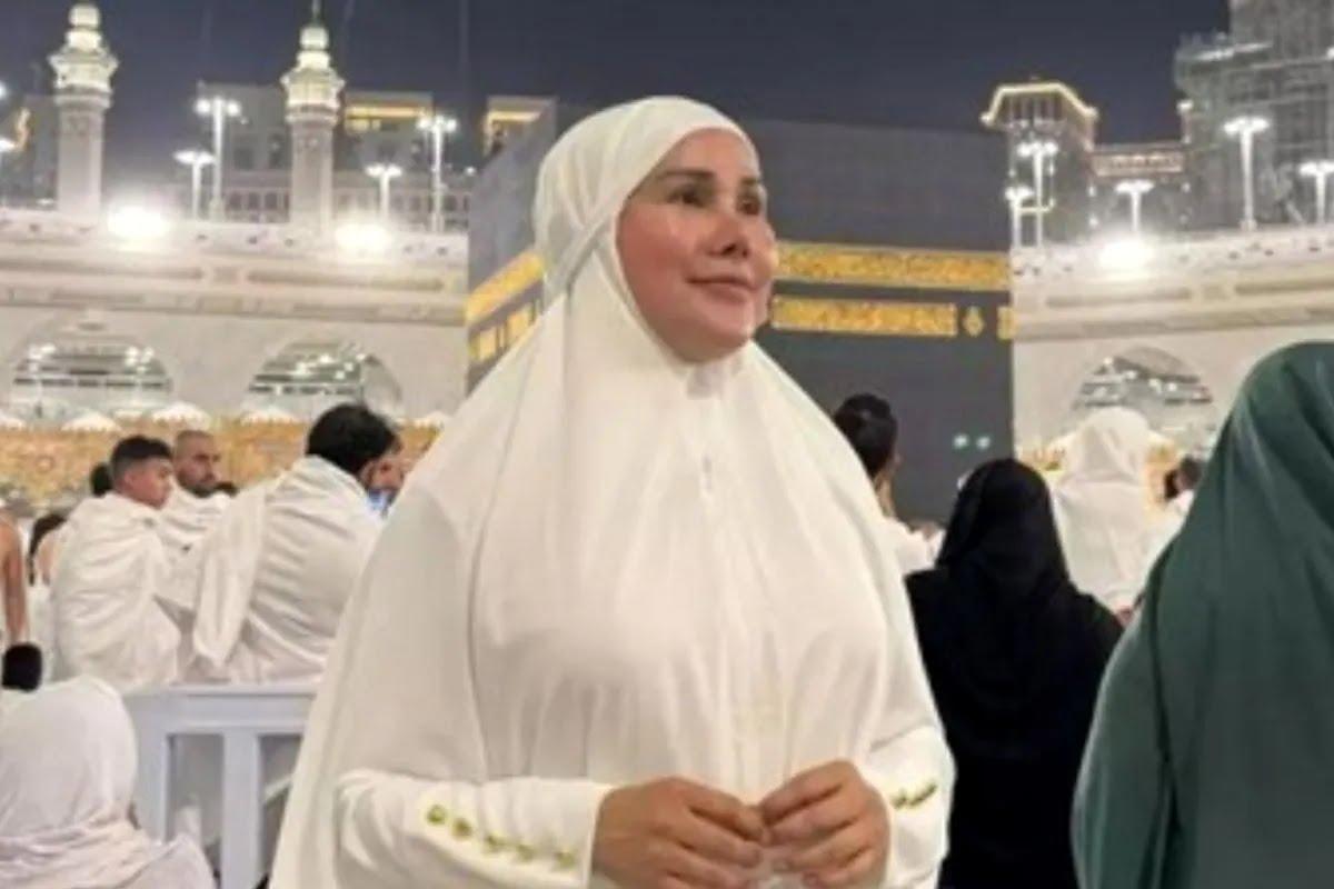 Terkait Kontroversi Transgender Isa Zega, Komisi VIII DPR Minta Panduan Ibadah Umrah