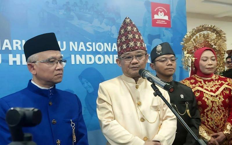 295 Ribu Guru Belum Penuhi Kualifikasi, Ini Janji Mendikdasmen di Hari Guru
