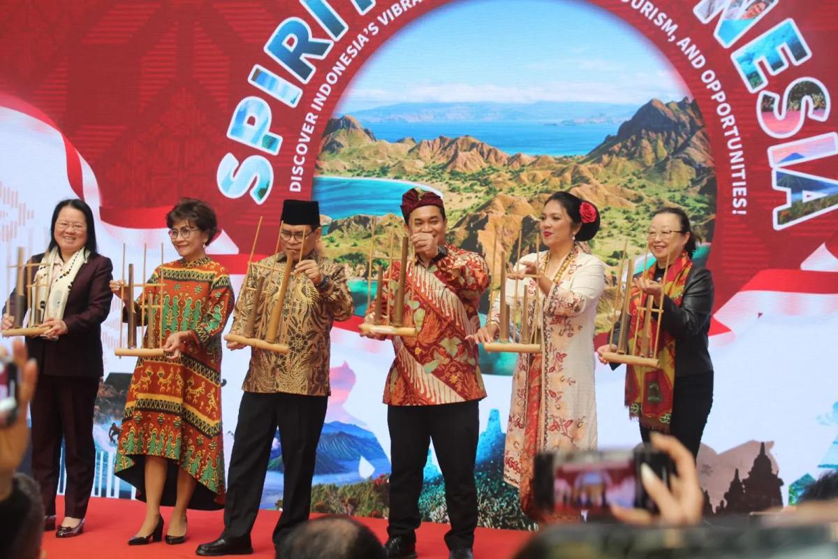 Kemenparekraf Promosikan Parekraf Indonesia di Dua Kota Tiongkok Melalui Sales Mission
