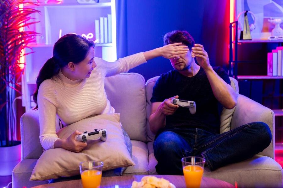 Cari Game Seru untuk Main Bareng Pacar? Coba 10 Game Ini!