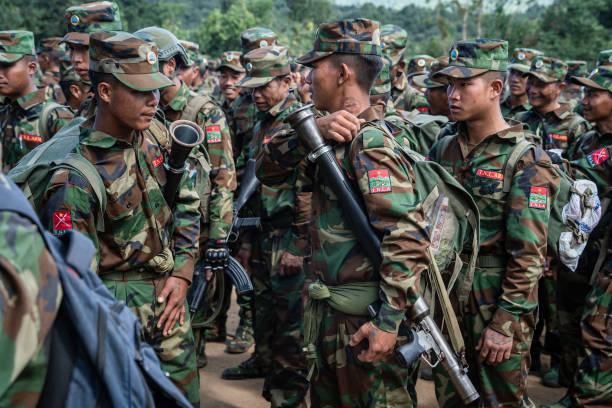 Perang Menahun, Kelompok Pemberontak Myanmar Tawarkan Dia