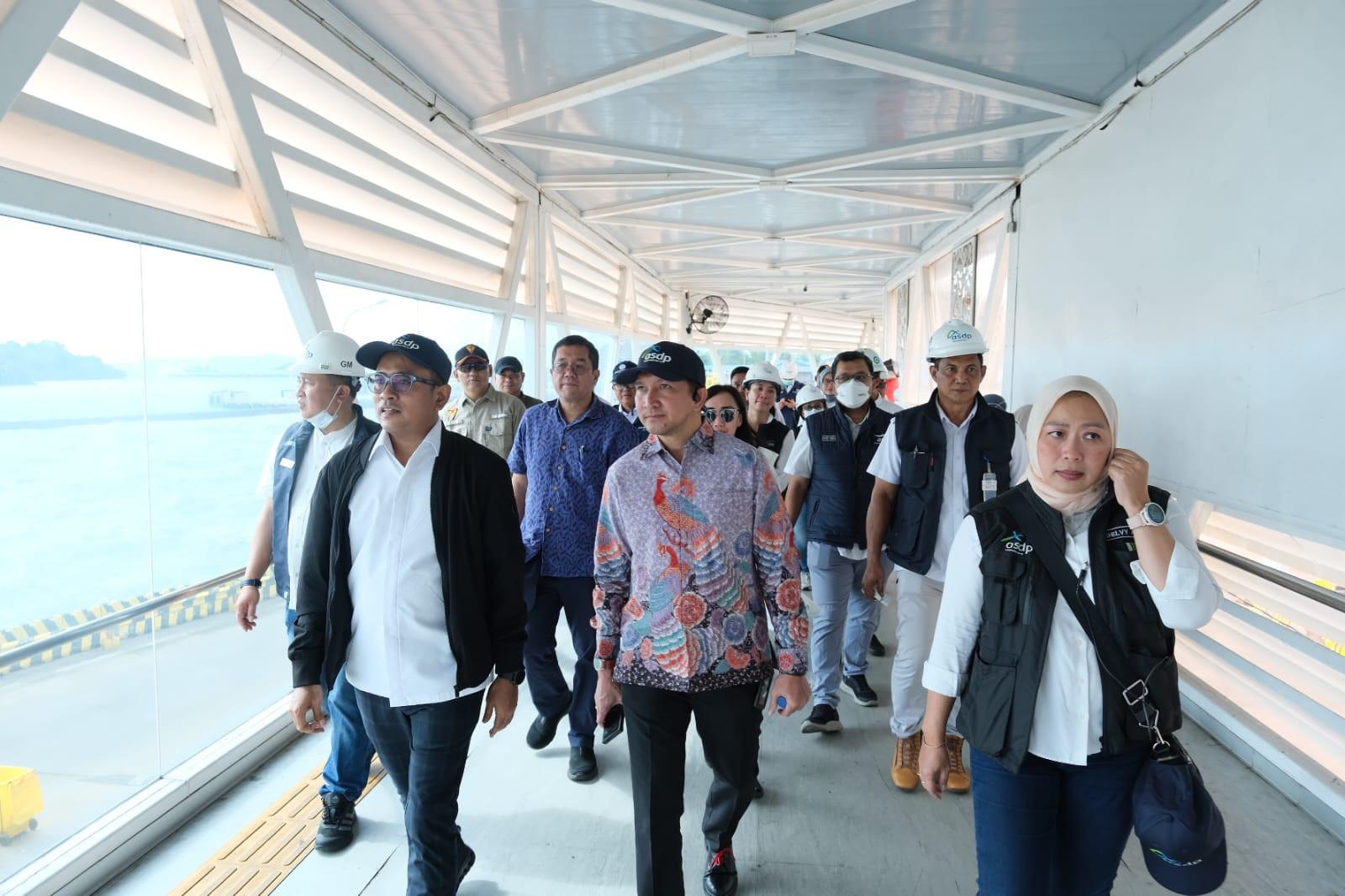Jelang Nataru, Dirut ASDP Pastikan Layanan Prima di Pelabuhan Merak-Bakauheni