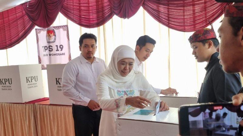 Khofifah-Emil Unggul dari Risma-Gus Hans di TPS Tempatnya Nyoblos