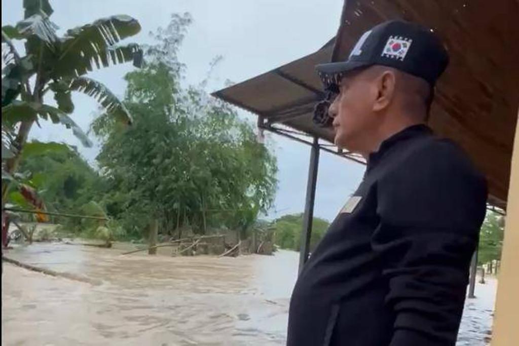 Sebelum Nyoblos, Edy Rahmayadi Tinjau Banjir di Deli Serdang