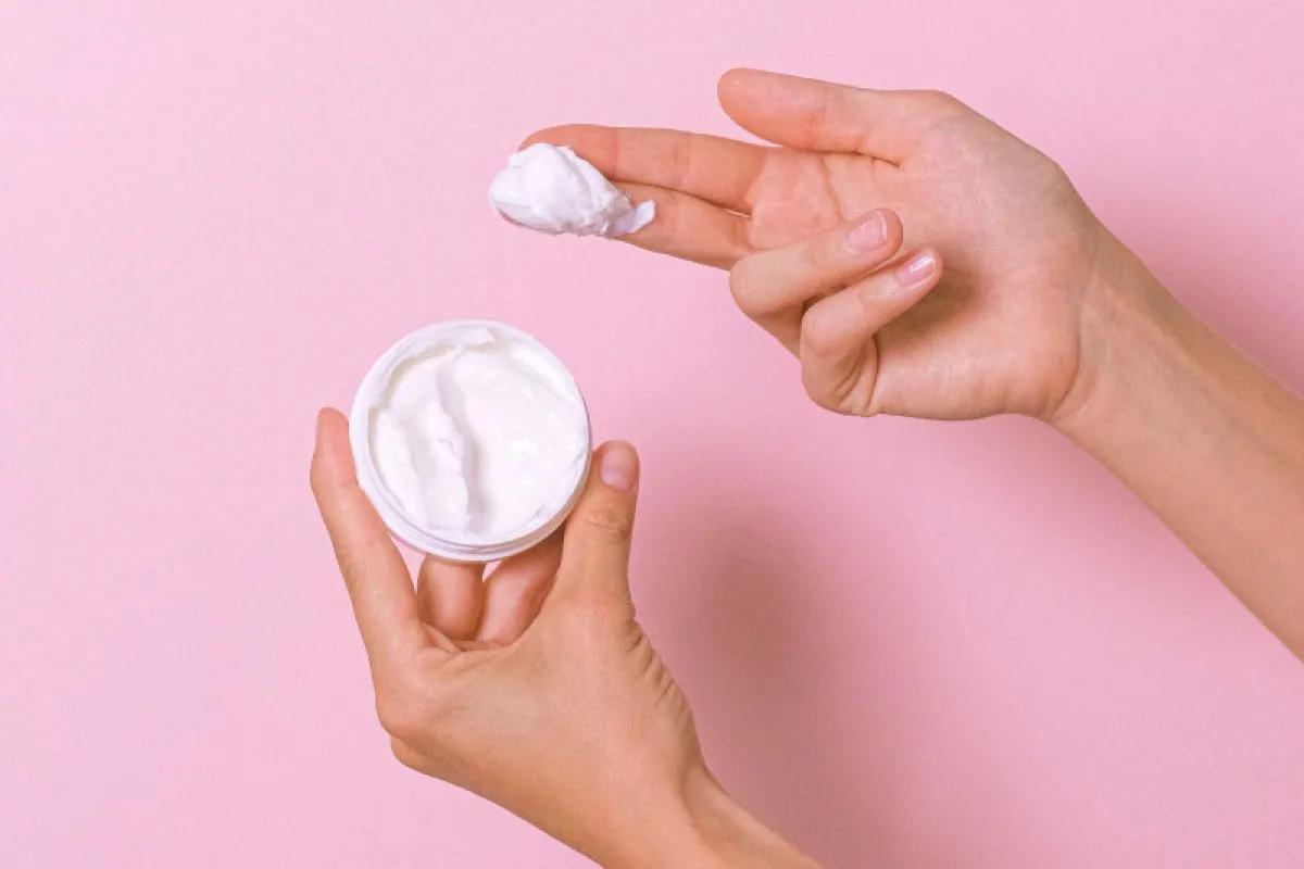 7 Rekomendasi Hand Cream Terbaik untuk Melembapkan