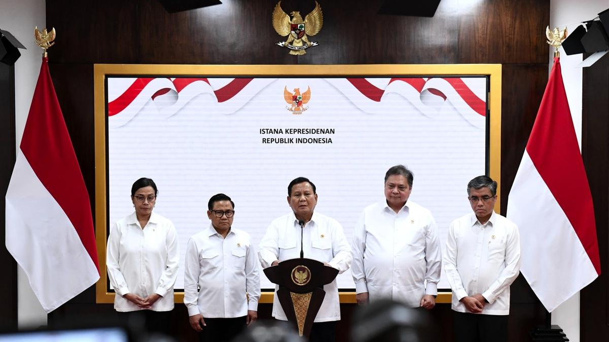 Presiden Prabowo Umumkan Kenaikan Upah Minimum Nasional 2025