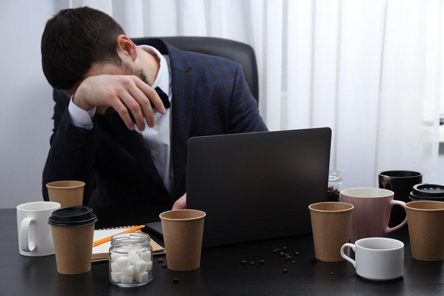 11 Tips Tetap Fokus Kerja Meski Lagi Berantem Sama Pacar