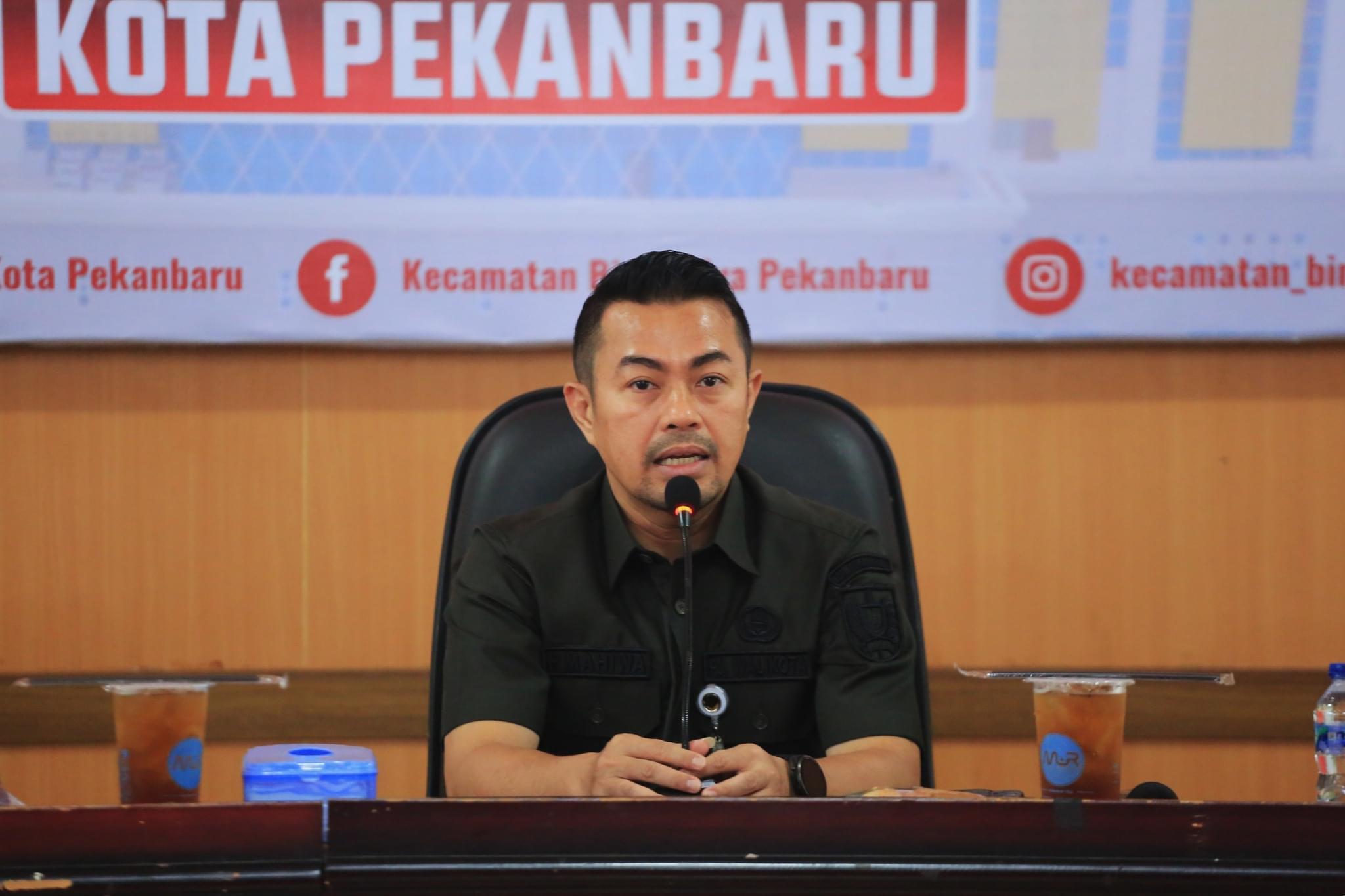 KPK OTT Pj Walkot Pekanbaru Risnandar Mahiwa