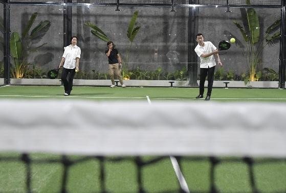 Wamenpora Taufik Resmikan Lapangan Olahraga Seven Padel, Optimis Padel Semakin Populer