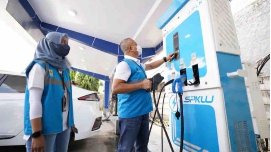 Antisipasi Lonjakan Kendaraan Listrik 2025, PLN Tambah SPKLU di Beberapa Titik Jalan Tol