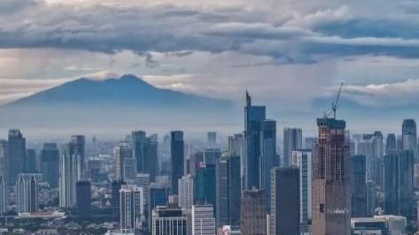 BMKG Beberkan Kondisi Meteorologi yang Menyebabkan Langit Cerah di Jakarta