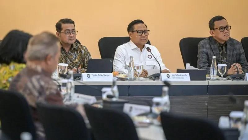 Menko Muhaimin Sebut Program MBG Harus Berdayakan Pelaku Usaha Lokal