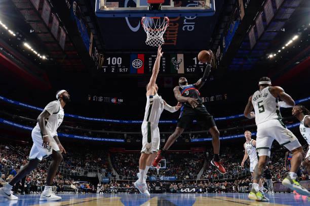Milwaukee Bucks Lolos ke Perempat Final NBA Cup, Giannis dan Lillard Bersinar