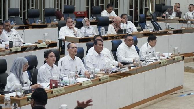 Mentan Amran Banjir Pujian dari Komisi IV DPR RI Setelah Dapat Apresiasi dari Presiden