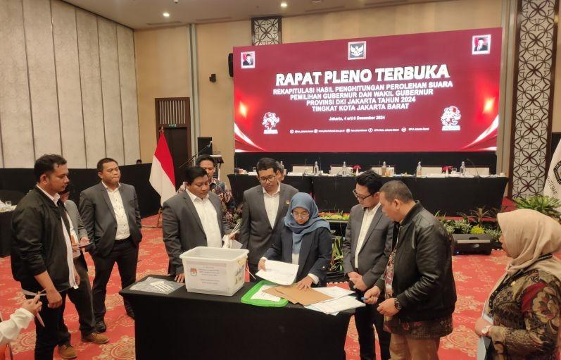 Hasil Rekapitulasi KPU Jakbar: Pramono Anung-Rano Karno Unggul Telak