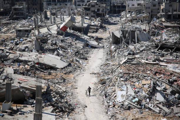 Wamenlu Soroti Standar Ganda dalam Konflik Gaza, Serukan Langkah Konkret Perdamaian