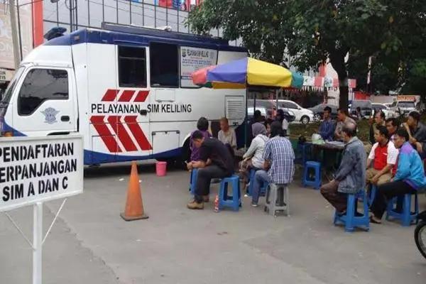 5 Lokasi Layanan SIM Keliling di Jakarta Hari Ini, Buka Sampai Jam 12