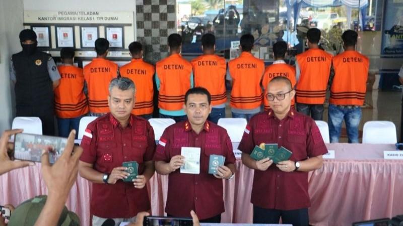 26 WNA Asal Myanmar dan Bangladesh Diamankan di Dumai hendak Menyeberang ke Malaysia
