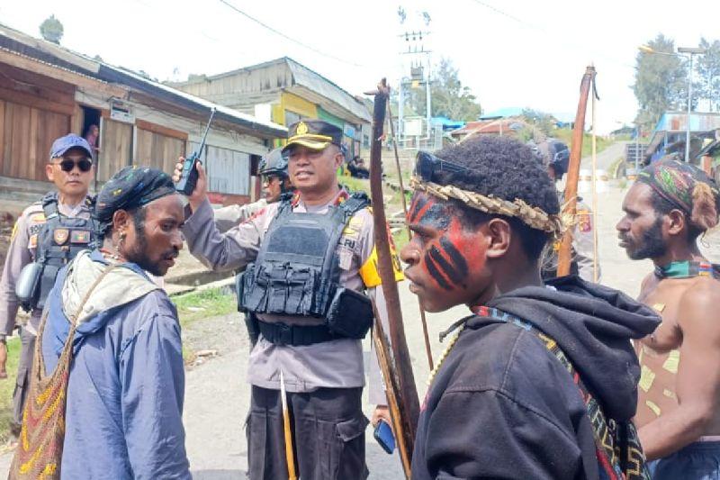 Curiga Suaranya di Pilkada Intan Jaya Dicuri Picu Pendukung Saling Serang