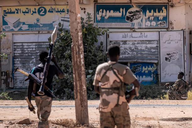 Konflik Sudan Memanas, Puluhan Tewas dalam Serangan Sengit