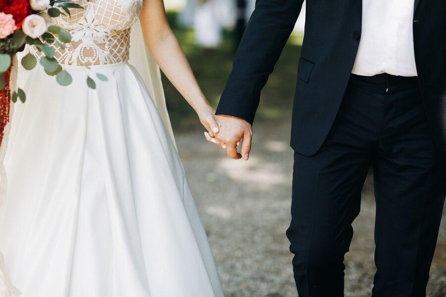 27 Arti Mimpi Dipaksa Nikah, Tafsir dan Pesan Tersembunyi