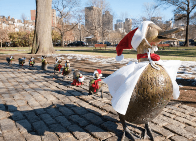 Patung “Make Way for Ducklings”, Ikon Boston yang Menginspirasi