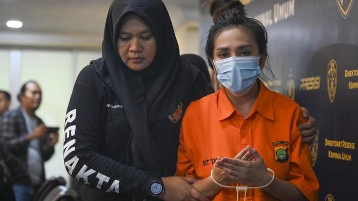 Owner Ria Beuaty Ngaku Pernah Gunakan Treatment Dermaroller untuk Dirinya Sendiri