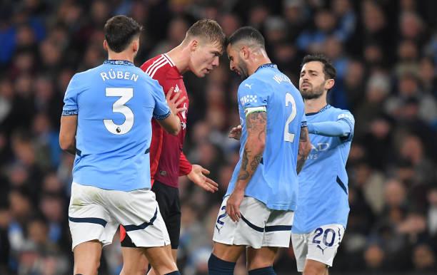 Rasmus Hojlund Sindir Kyle Walker Soal Diving Konyolnya