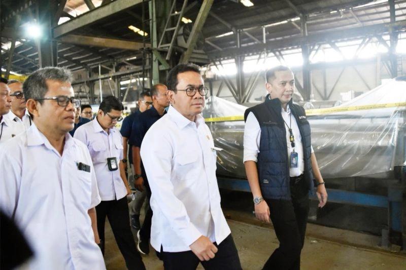 Tak Penuhi SNI, Mendag Budi Amankan Baja Lembaran Lapis Seng Rp23,76 M