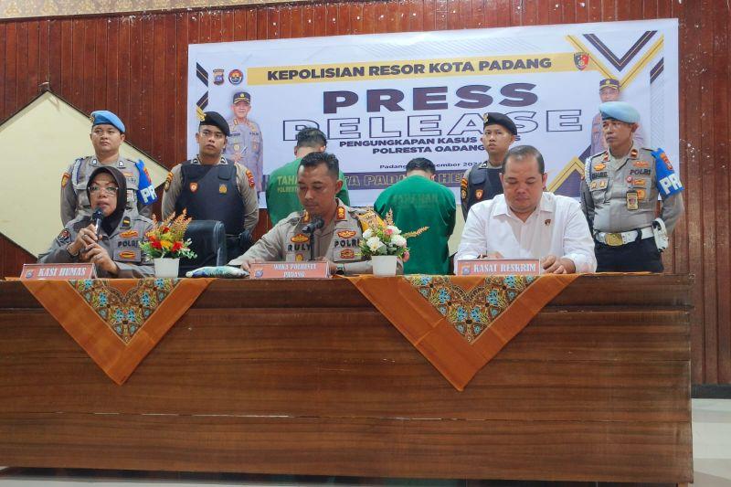 Kronologi 2 Polisi Gadungan Curi Motor-HP Pelaku Tawuran di Padang