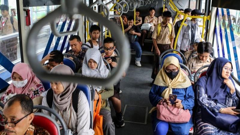 DPRD DKI Jakarta Tolak Rencana Kenaikan Tarif TransJakarta