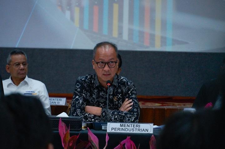 Menperin Agus: Pemerintah Beri Insentif Bagi Pelaku Industri dan Masyarakat