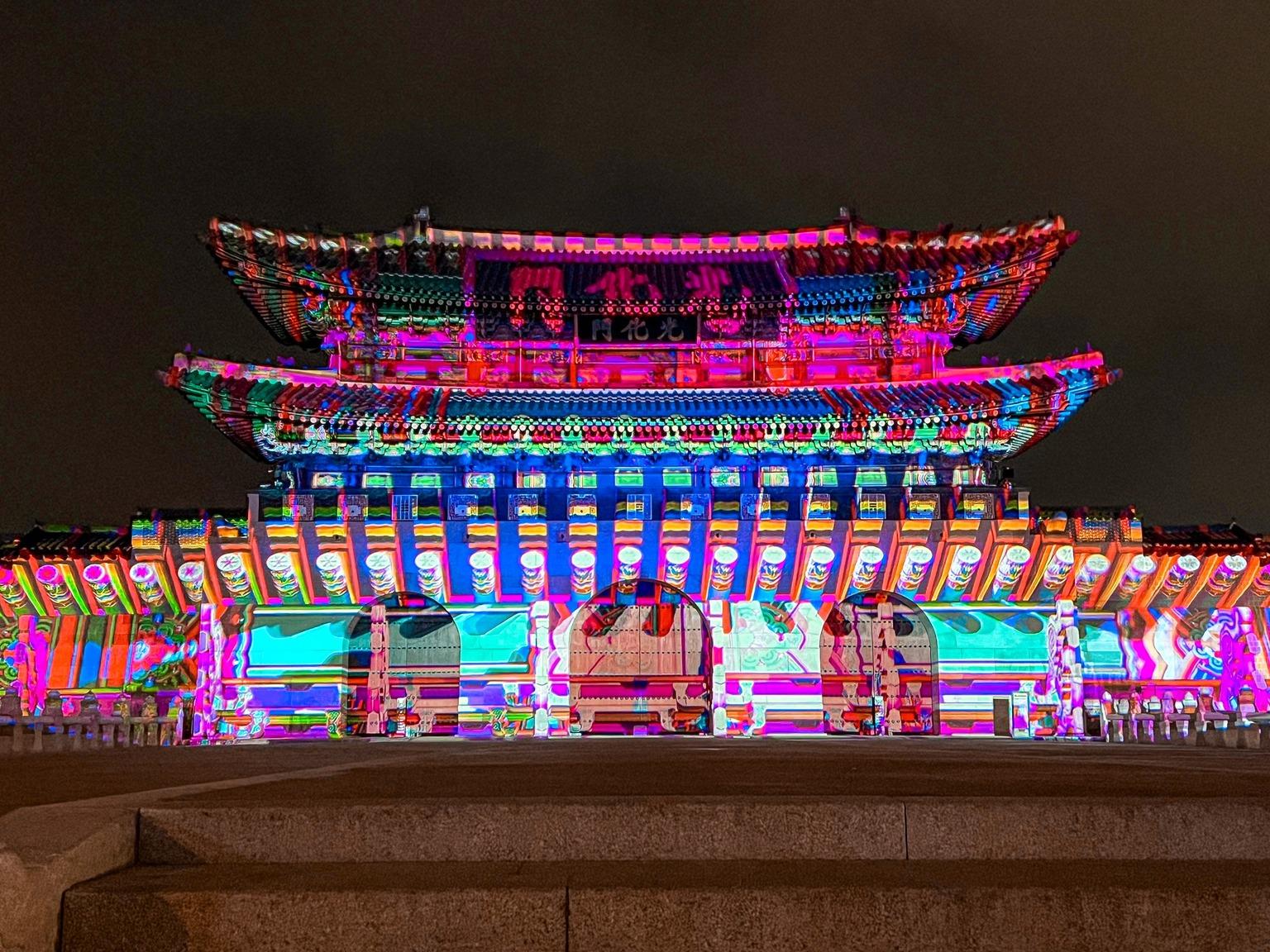 Gwanghwamun dan Myeong-dong Jadi Destinasi Utama Natal di Seoul Tahun Ini