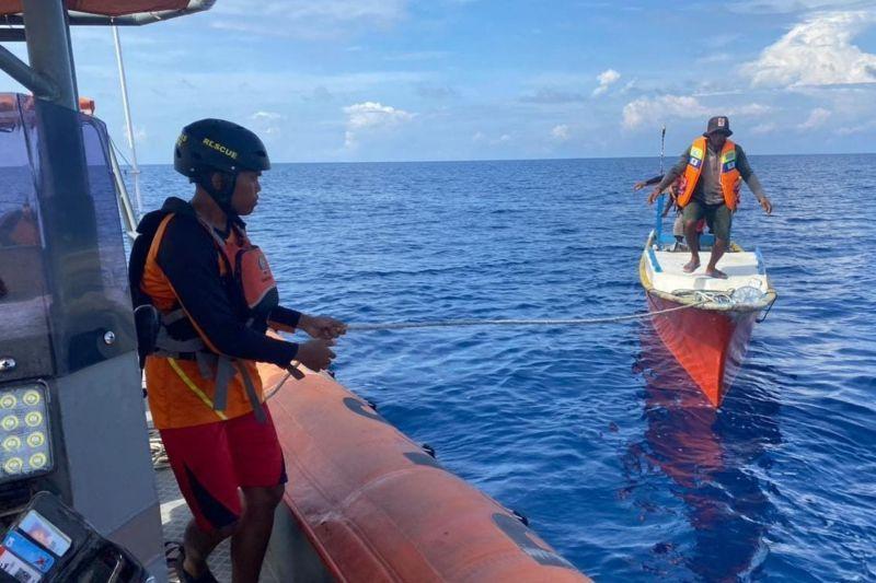 Nelayan Ditemukan Selamat Setelah Hanyut Dua Hari di Perairan Hiri