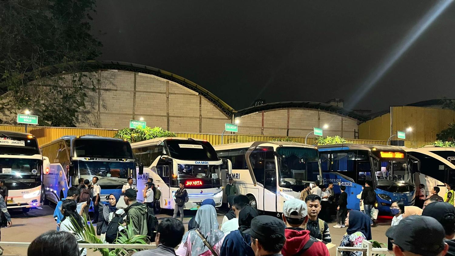 Damri Hadirkan Berbagai Promo Spesial untuk Angkutan Natal dan Tahun Baru 2025