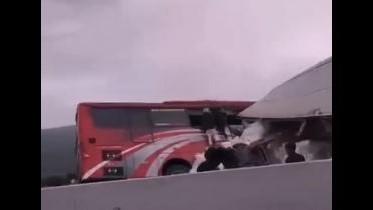 Kecelakaan Bus vs Truk di Tol Malang, Dikabarkan 4 Orang Tewas
