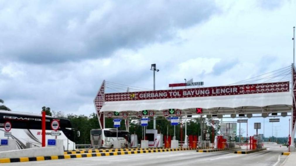 Tol Trans Sumatera Dipadati Kendaraan saat Libur Nataru, Arus Lalu Lintas Meningkat 30 Persen