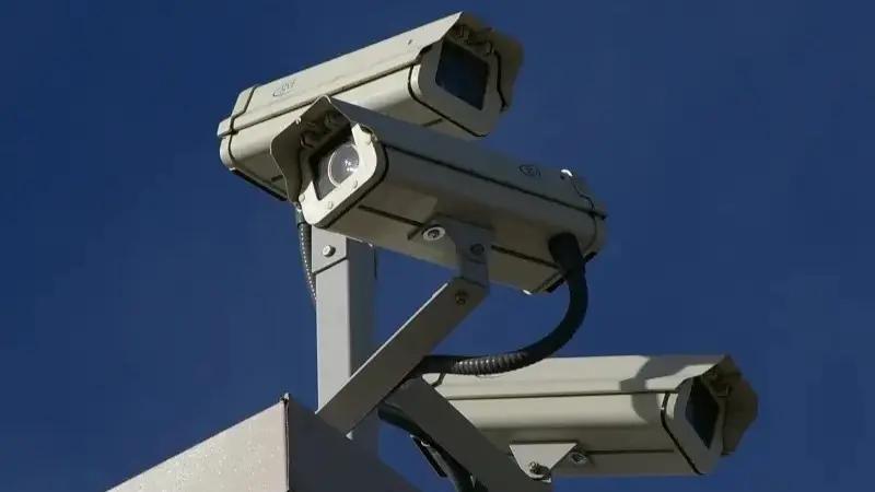 Pria Rusak CCTV dan Ancam Potong Leher Warga di Tangsel