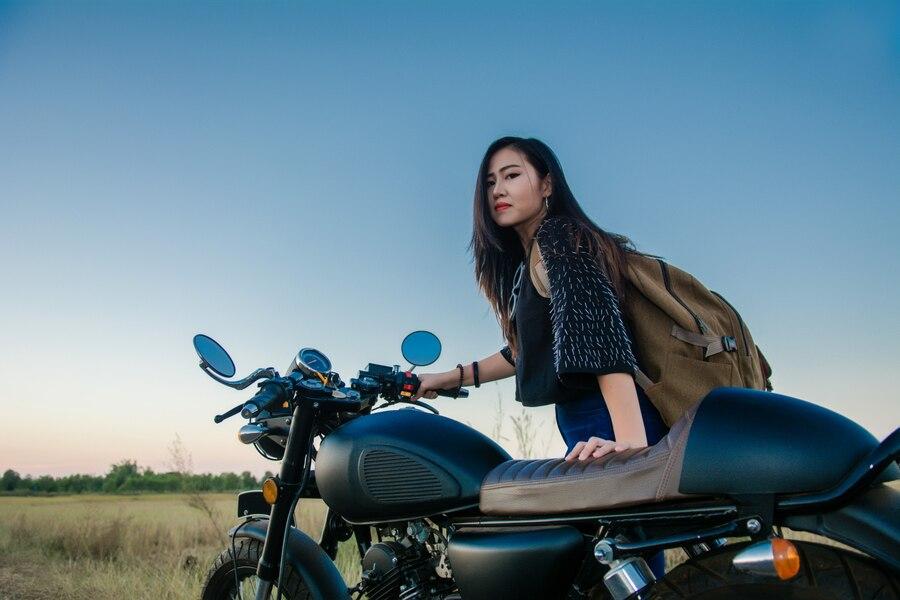 5 Rekomendasi Motor Besar yang Cocok untuk Wanita