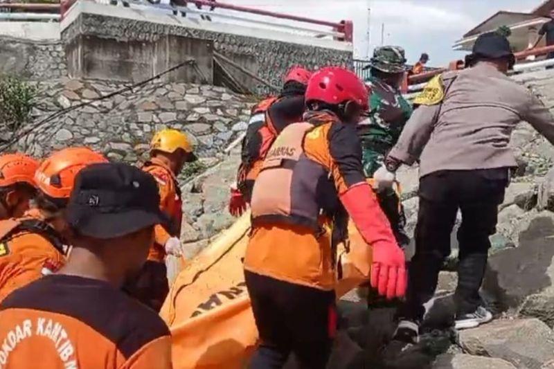 Pemancing Tenggelam di Waduk Bendo Pacitan Ditemukan Tewas Mengapung