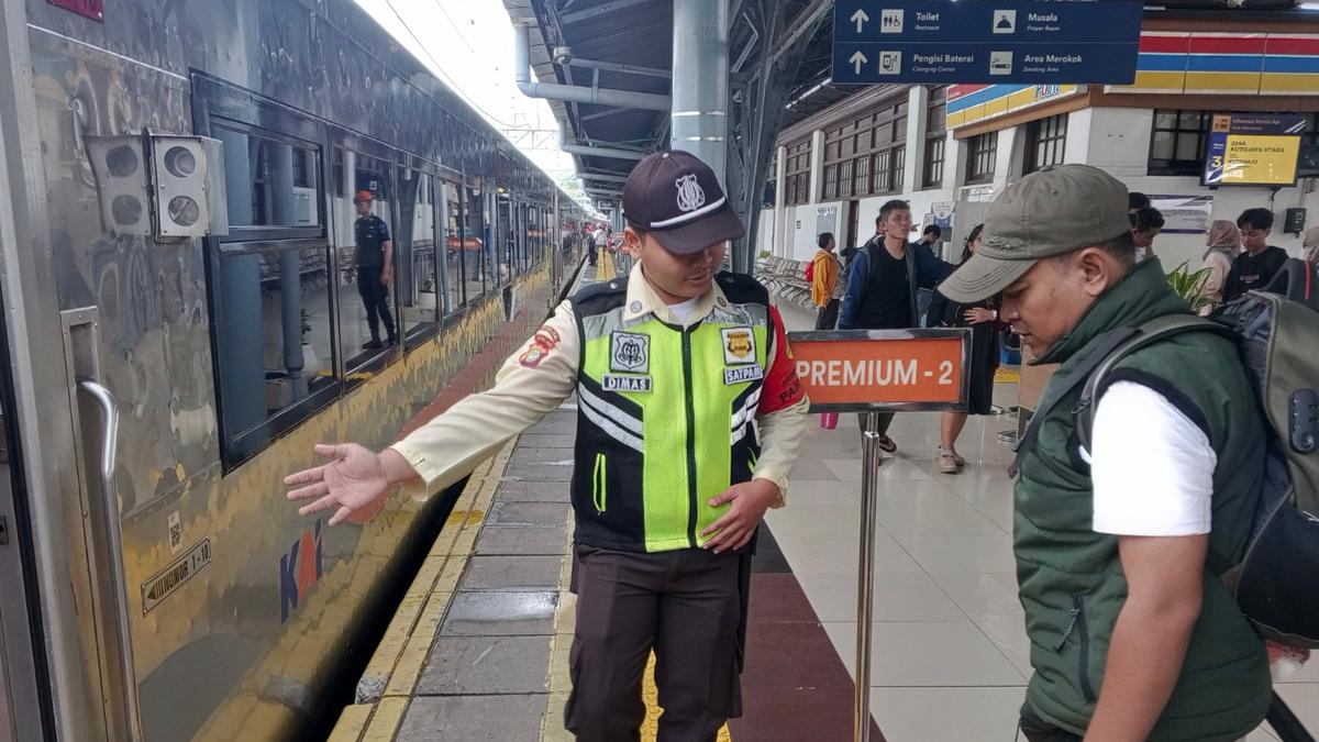 KAI Perketat Keamanan Libur Nataru Dengan Tetap Humanis dan Siaga