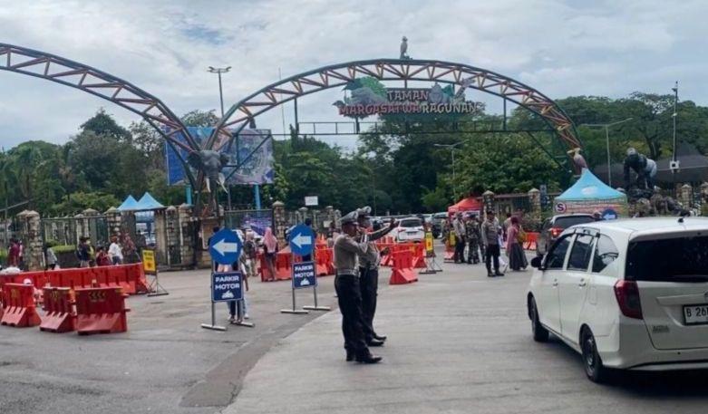 Pengelola Ragunan Targetkan 80 Ribu Wisatawan di Libur Tahun Baru 2025
