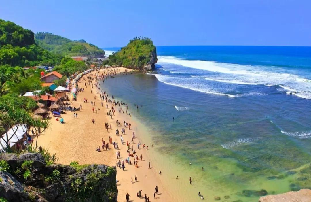 Liburan Akhir Tahun di Yogyakarta: Rekomendasi Pantai Populer yang Wajib Dikunjungi