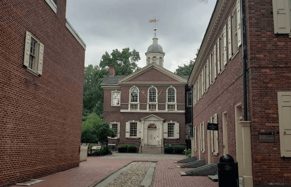 Jejak Sejarah Revolusi Amerika di Carpenter’s Hall