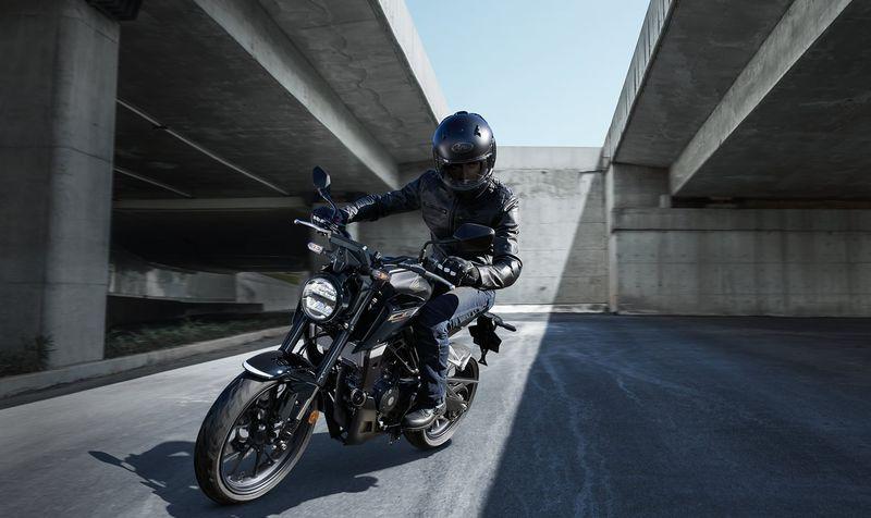 Tampil Gagah ala Moge! Honda CB125R Resmi Diluncurkan