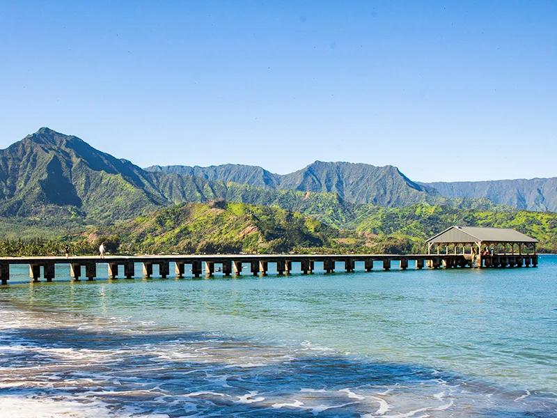 Menjelajahi Hanalei Bay: Surga Pantai di Kauaʻi, Hawaii