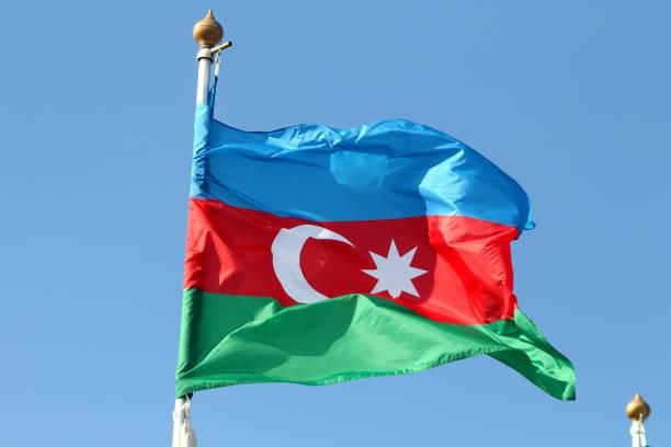 Azerbaijan Kasih "Diskon" Masa Tinggal Warga Rusia dari 180 jadi 90 Hari
