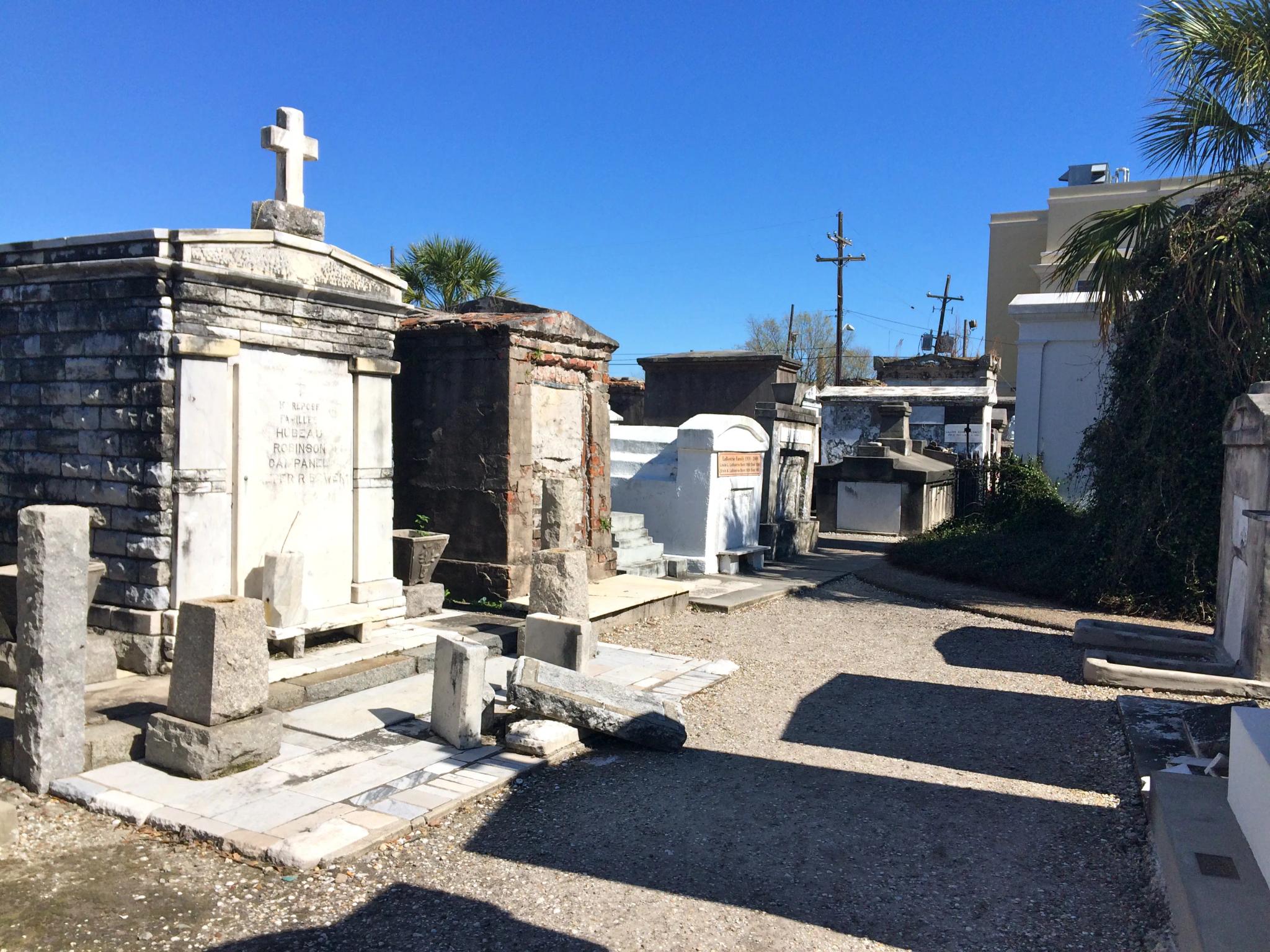 Makam Marie Laveau, Misteri Ratu Voodoo di New Orleans