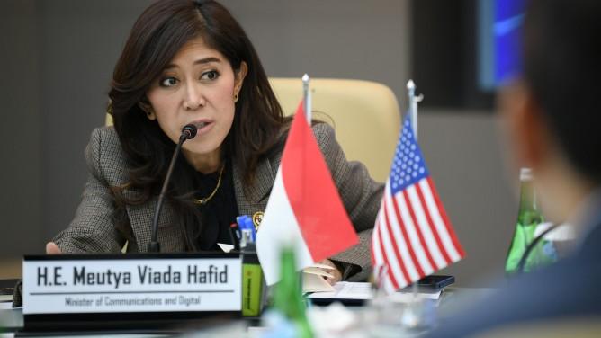Menkomdigi komitmen tingkatkan literasi digital berantas judi daring